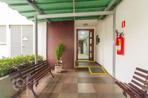 Image 21 - 243899